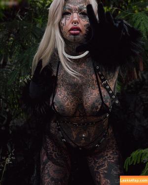 Amber Luke photo #0149