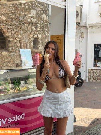 ambsphillips / Amber Phillips leaked photo photo #0039
