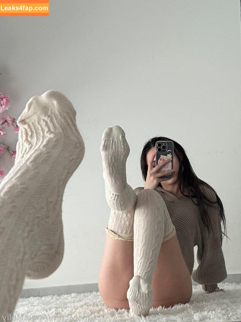 AngleMelly / angelmelly leaked photo photo #0003