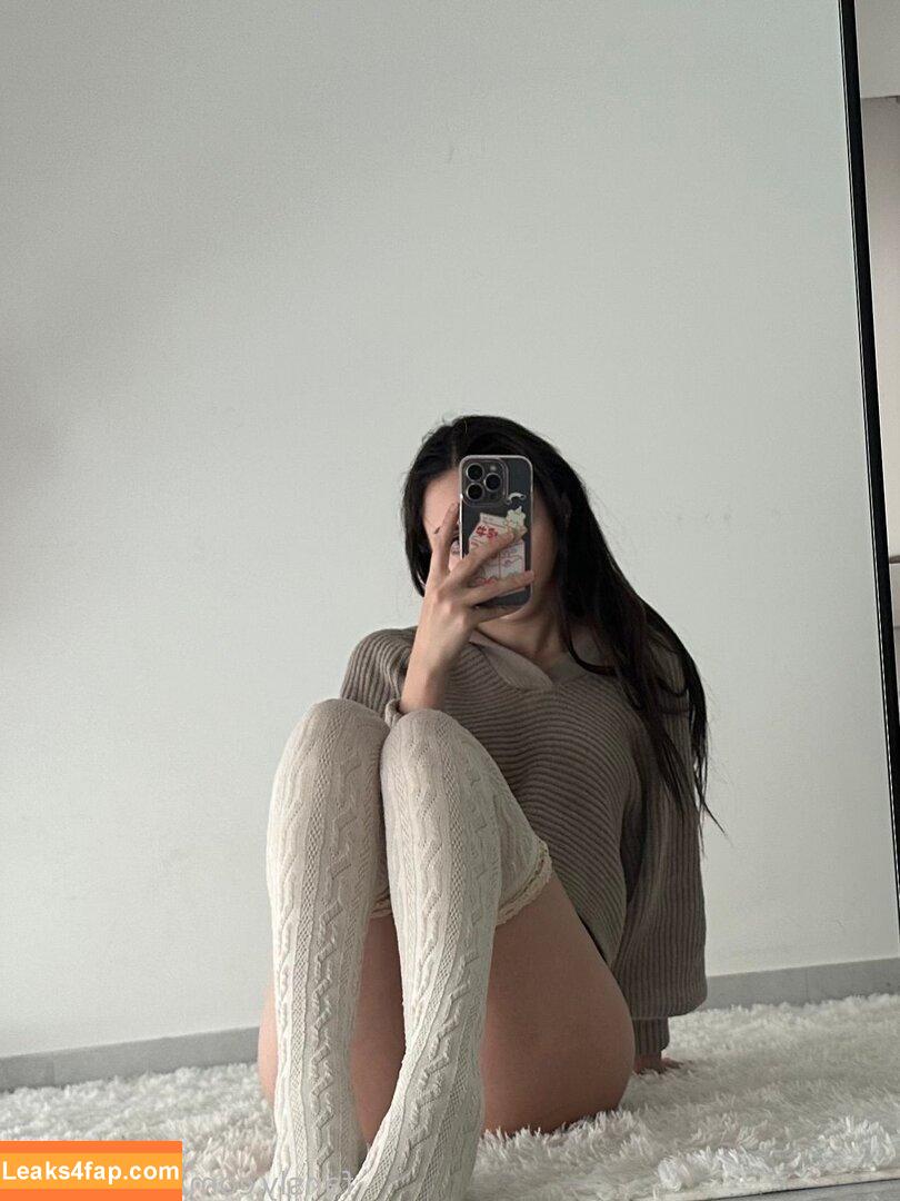 AngleMelly / angelmelly leaked photo photo #0004