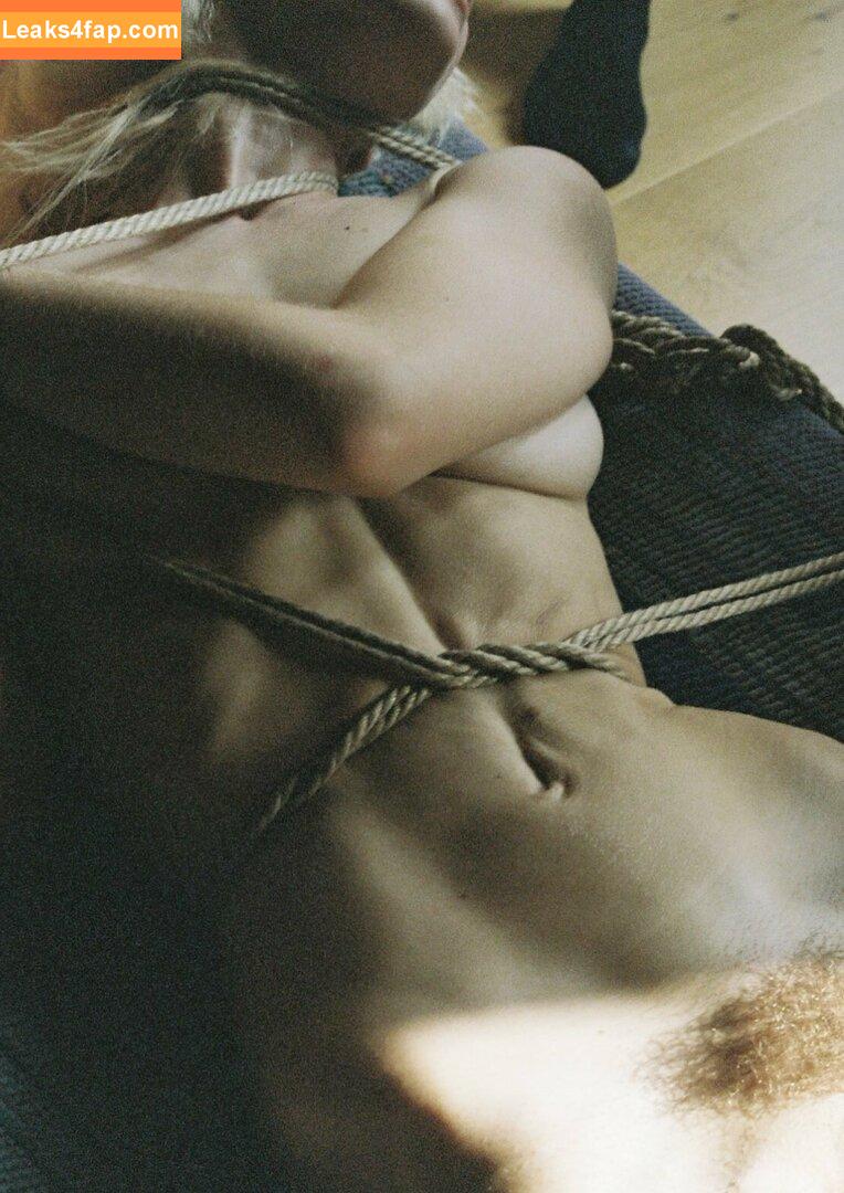 Anna Lisa Wagner / annalisawagner / wagner.anna.lisa / yedarkarts leaked photo photo #0097