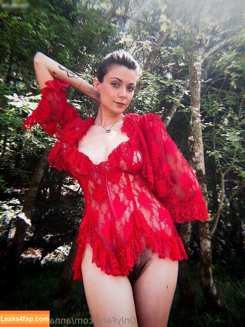 Anna Lisa Wagner / annalisawagner / wagner.anna.lisa / yedarkarts leaked photo photo #0394