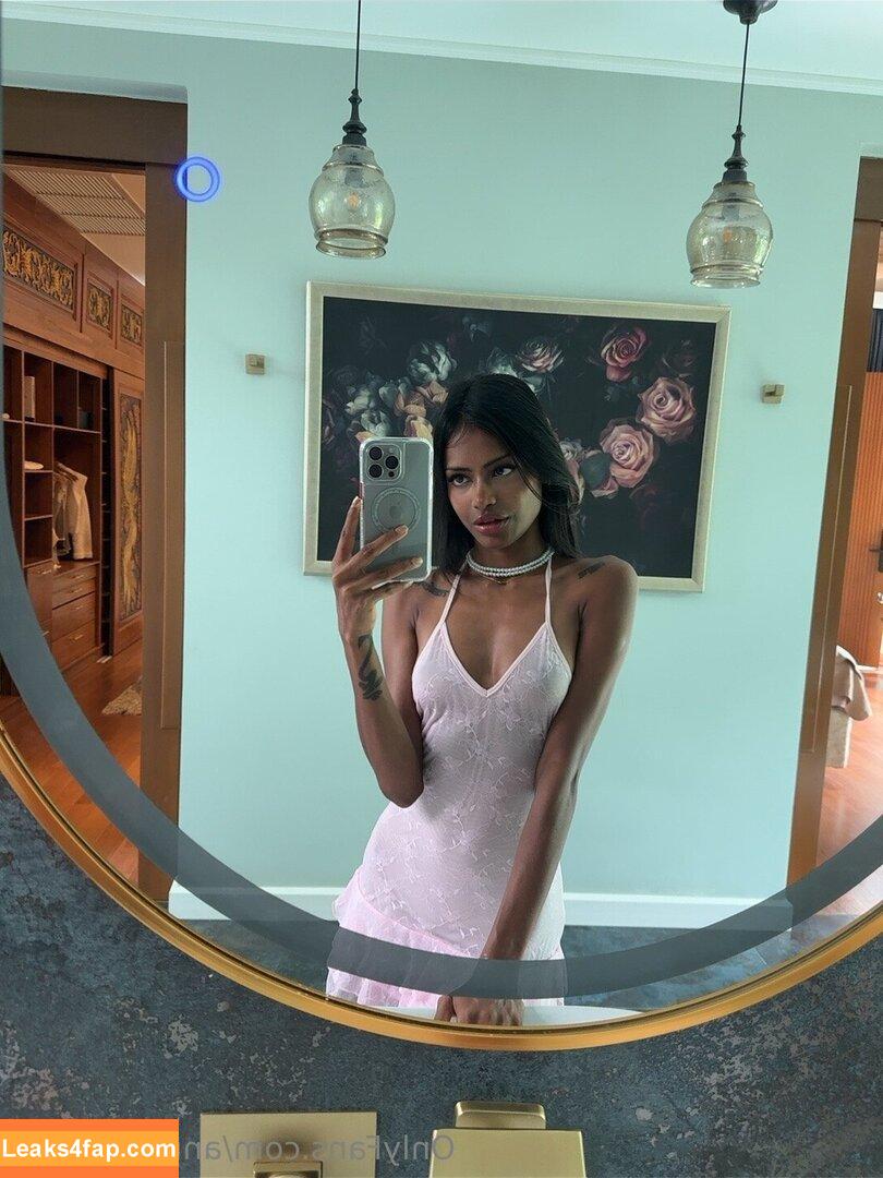 annacelestex /  leaked photo photo #0010