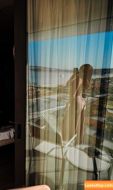 Annika Koser / annika_koser leaked photo photo #0038