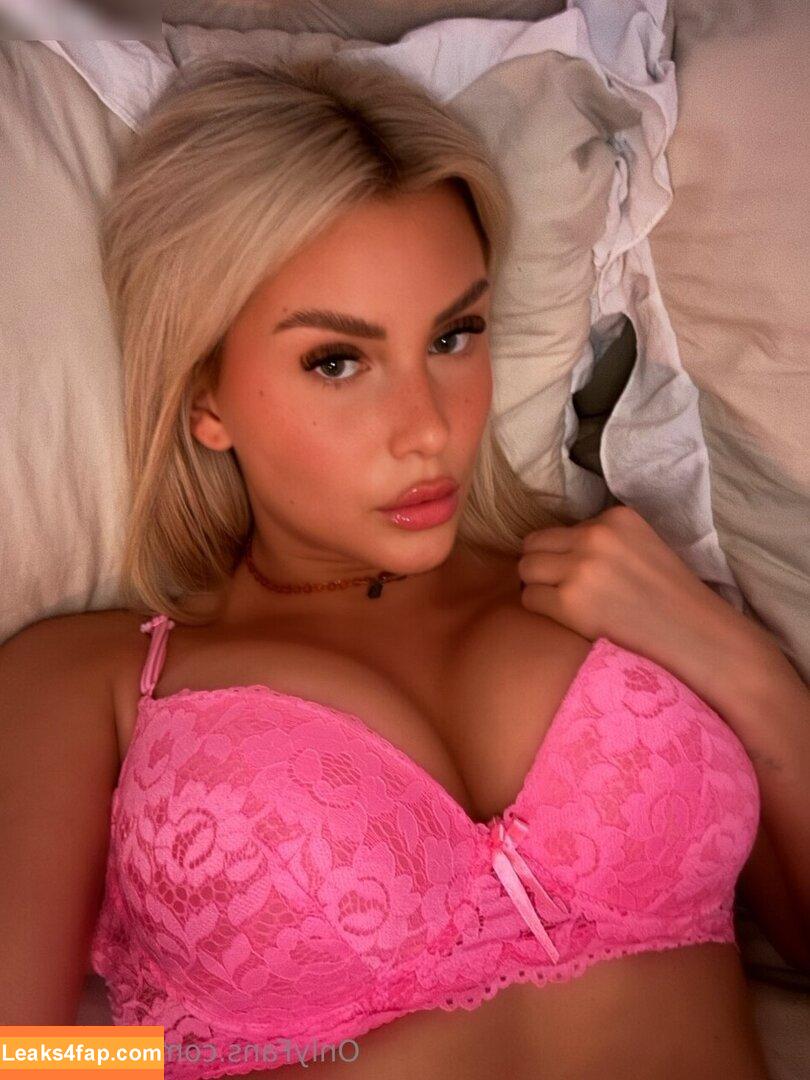 Antonia Rot / antonia.hot / antonia.rot leaked photo photo #0011