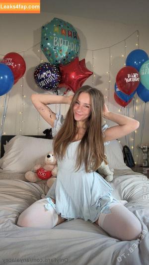 anya.lacey photo #0008