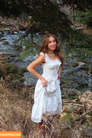 anya.lacey photo #0023