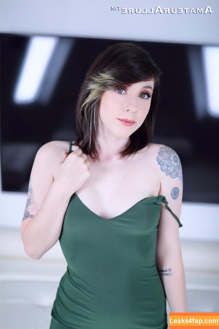 Aphiademieux / AphiaDeMieuxMFC / aphiadm leaked photo photo #0027