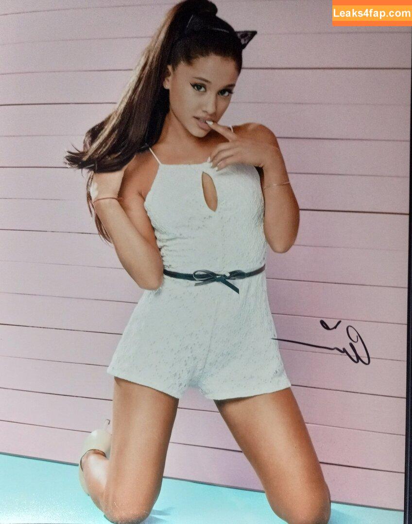 Ariana Grande / arianagrande leaked photo photo #0021