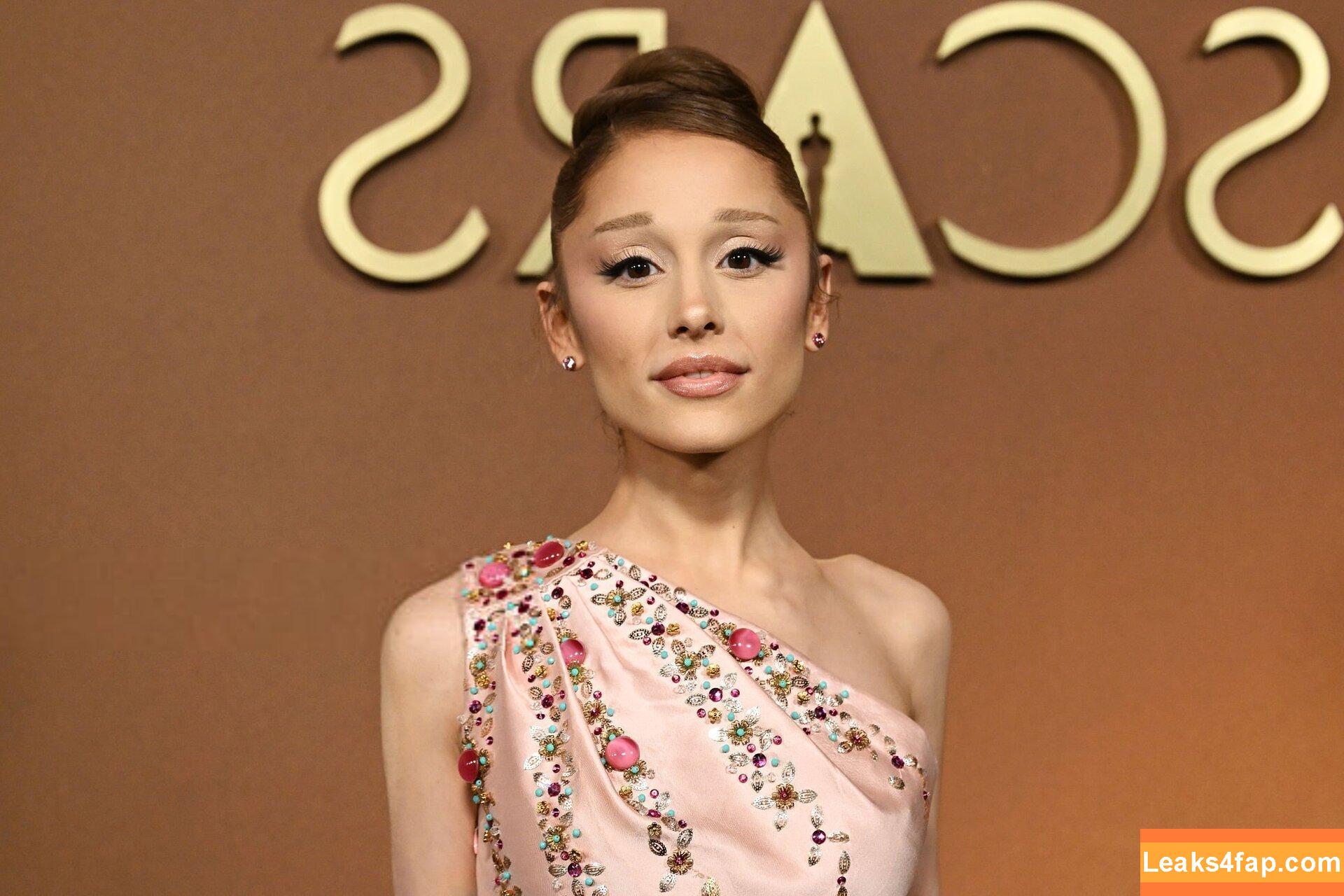 Ariana Grande / ariana.grande / arianagrande leaked photo photo #0117