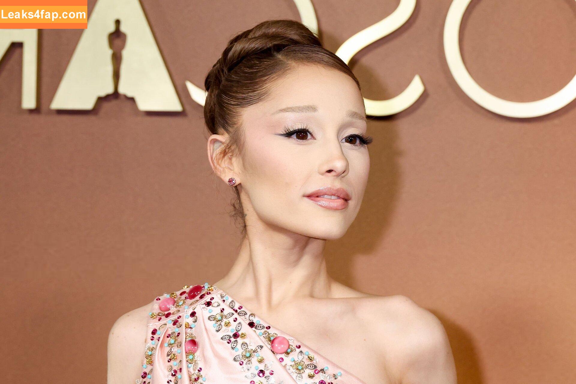 Ariana Grande / ariana.grande / arianagrande leaked photo photo #0125