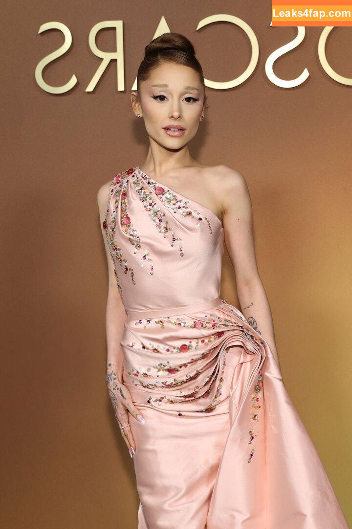 Ariana Grande / ariana.grande / arianagrande leaked photo photo #0126