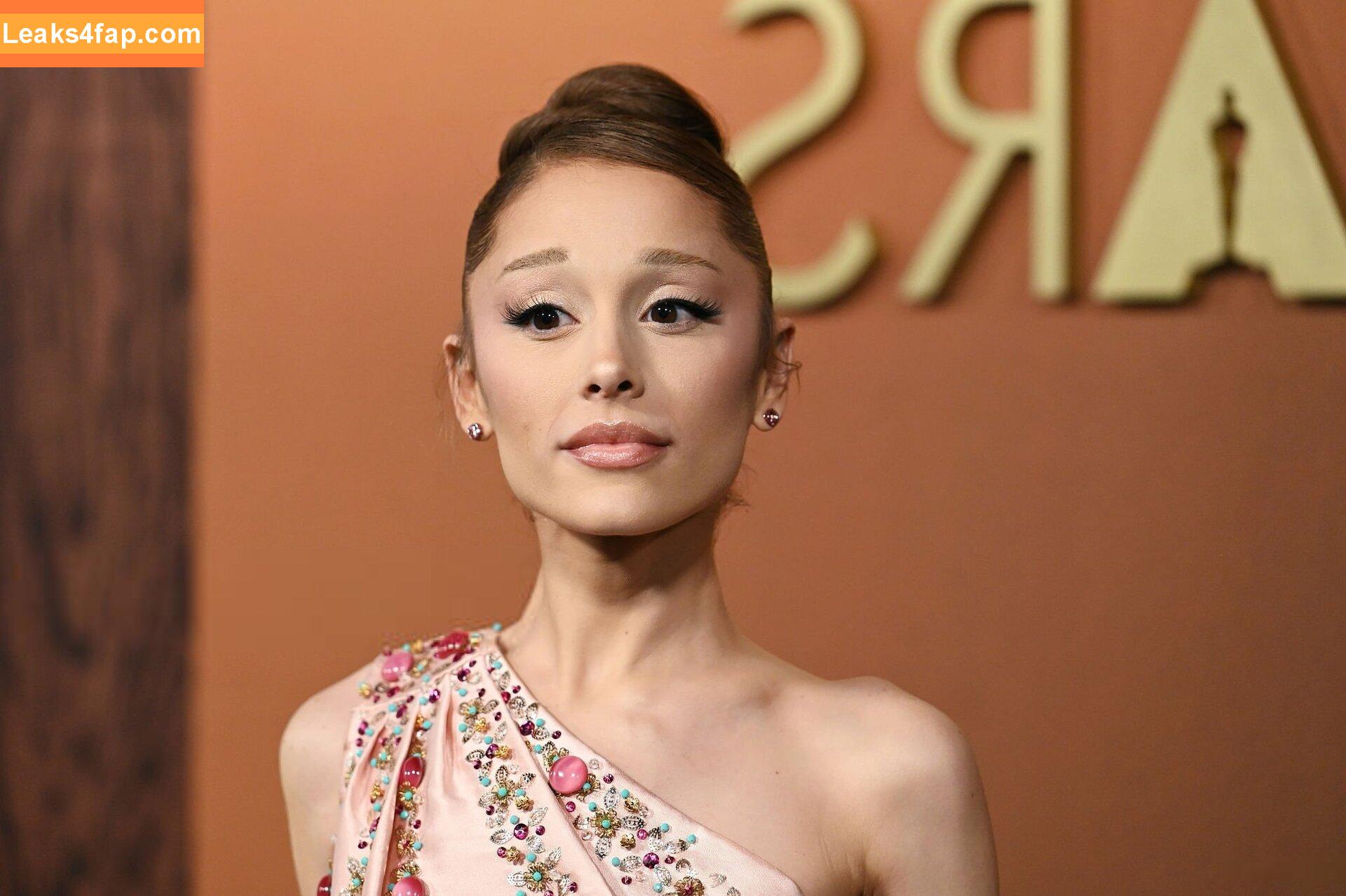 Ariana Grande / ariana.grande / arianagrande leaked photo photo #0127