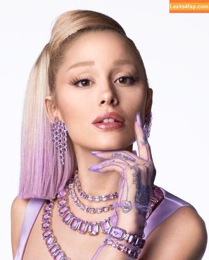 Ariana Grande фото #0031