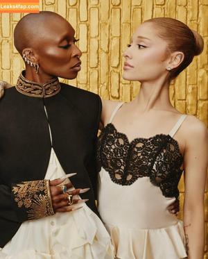 Ariana Grande photo #0063