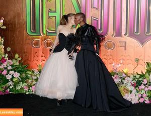 Ariana Grande photo #0086