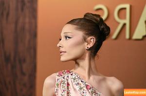Ariana Grande photo #0123