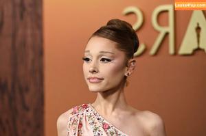 Ariana Grande photo #0129