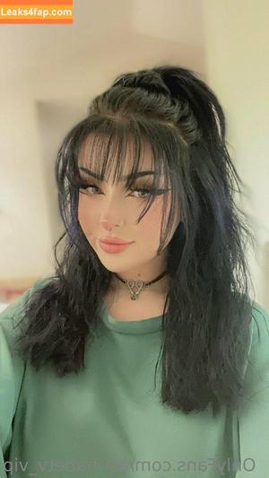 Ashley Banks photo #0018