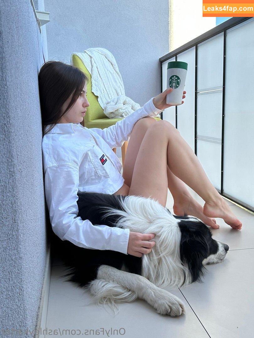 ashleykarter /  leaked photo photo #0006