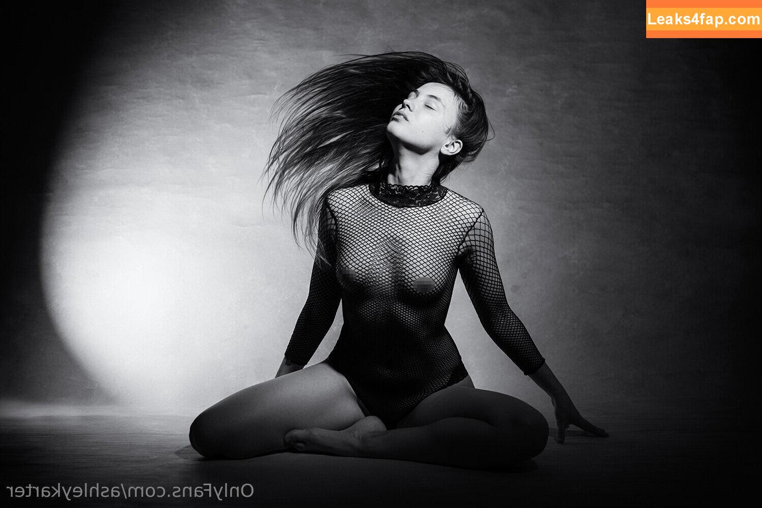 ashleykarter /  leaked photo photo #0008