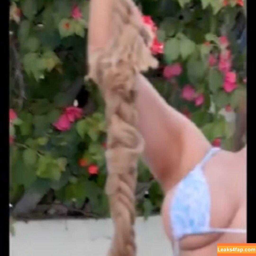 Ashwitha4real leaked photo photo #0197