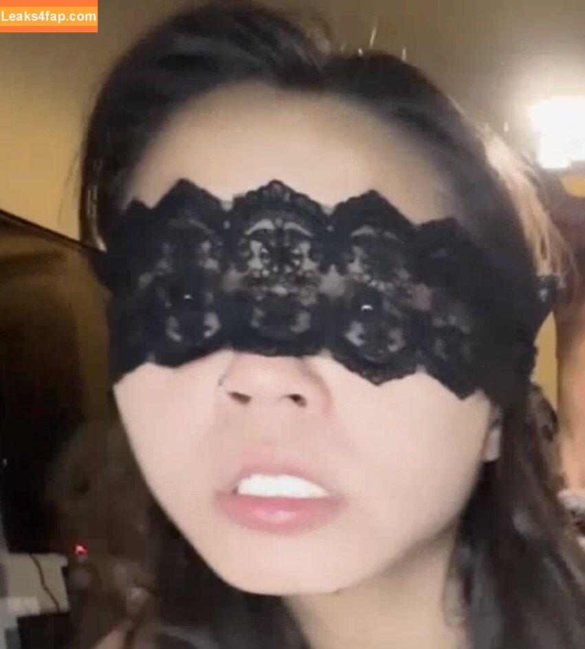 AsianSnowBunny / asiansnobnny leaked photo photo #0006