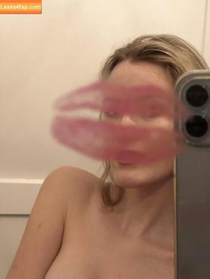 ASMR Emily фото #0003