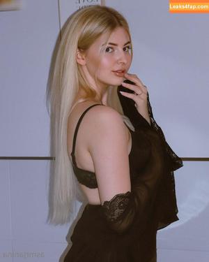 ASMR Janina photo #0019