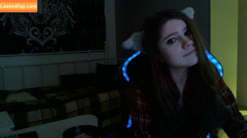 astrid.gothly / bluexastrid / cashew225 leaked photo photo #0030