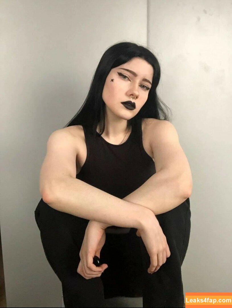 astrid.gothly / bluexastrid / cashew225 leaked photo photo #0093