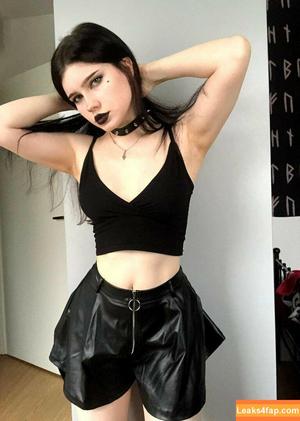 astrid.gothly photo #0035