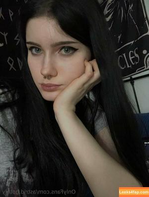 astrid.gothly photo #0163