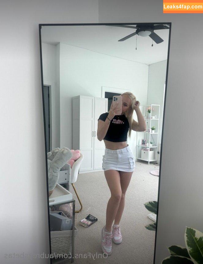 aubreysbetas /  leaked photo photo #0006