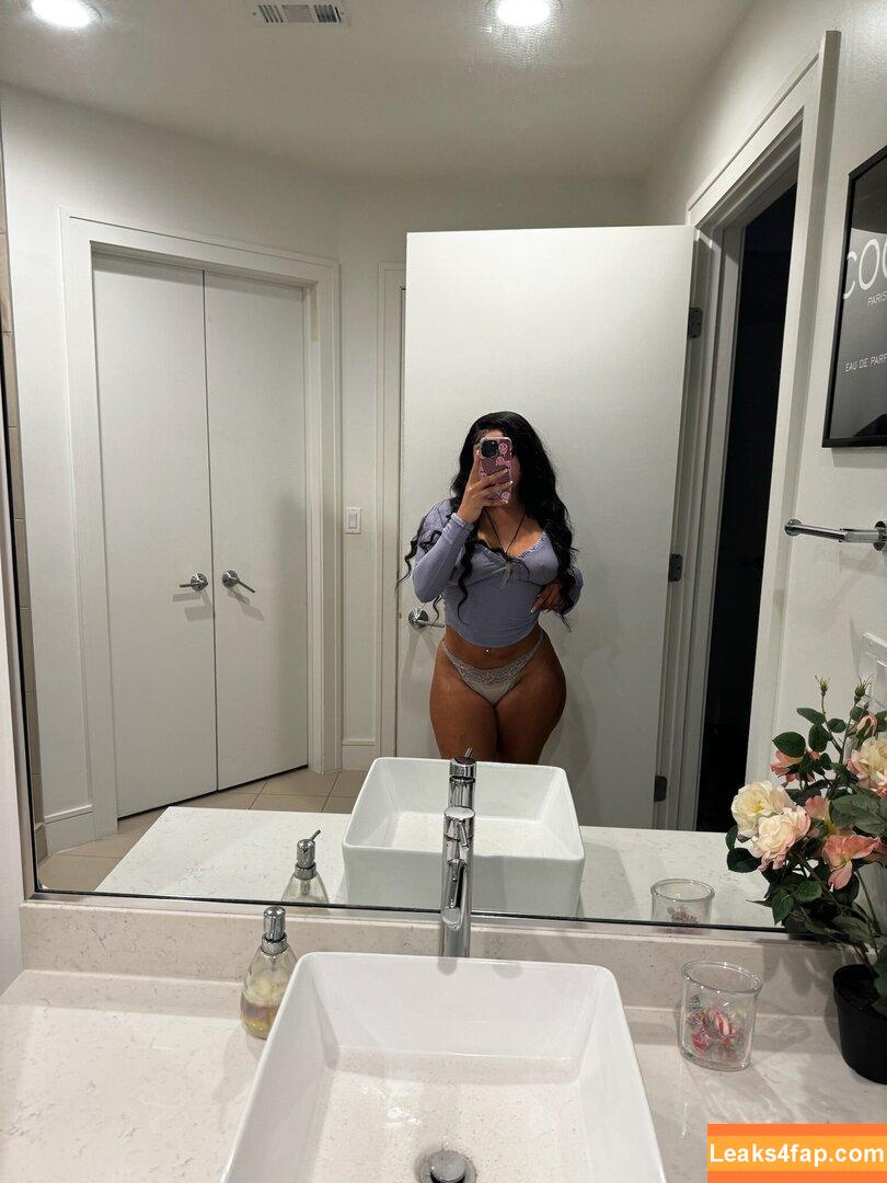 bbygshai /  leaked photo photo #0011