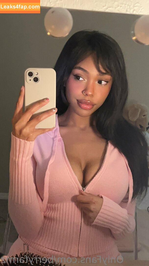 berryfarmz / mixedberryfarmz / tamaguccie leaked photo photo #0022