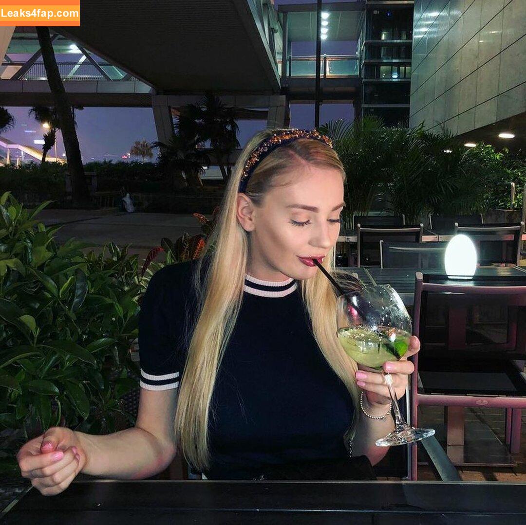 Bethany Lily April / bethanylilya / https: / lilys-art leaked photo photo #0021