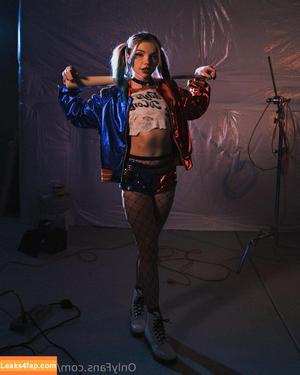 Brie Belle photo #0274