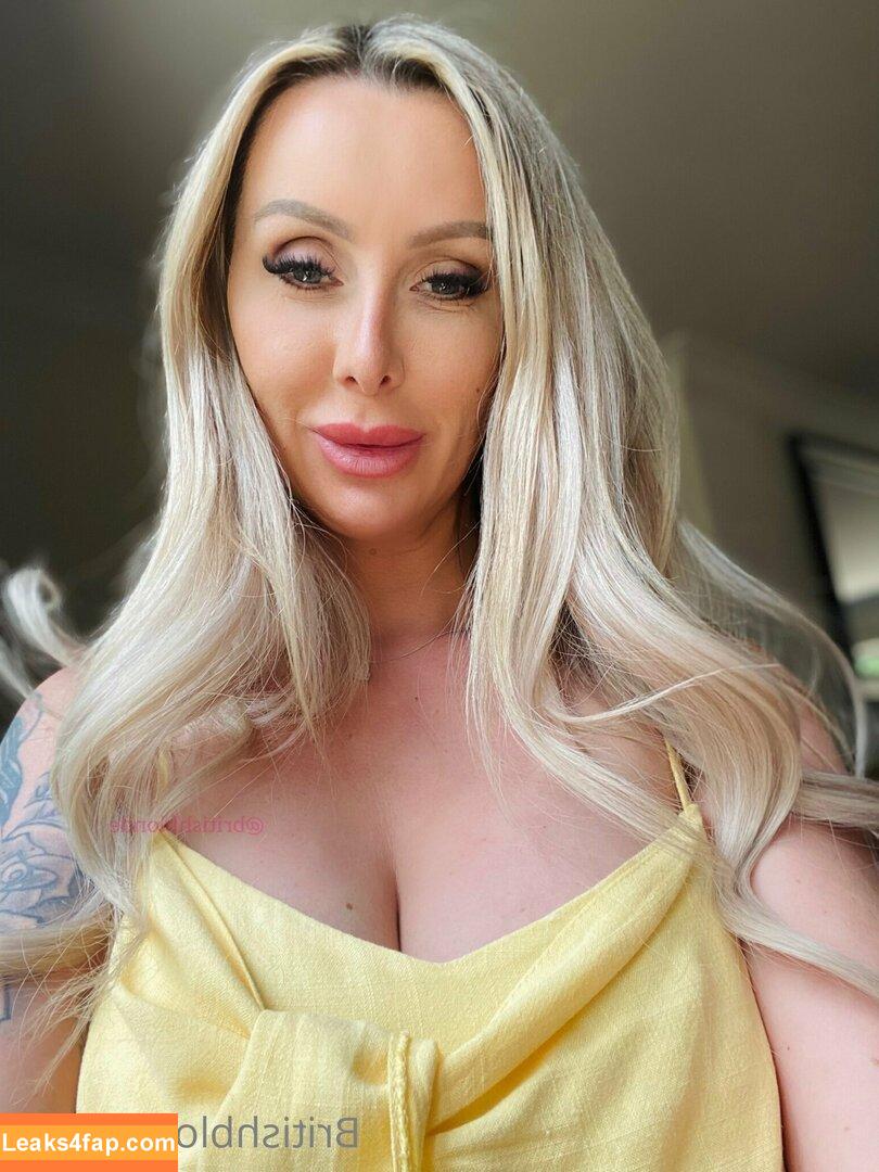 britishblonde / Ellie Jenkins / nigelwilliams369 leaked photo photo #0003