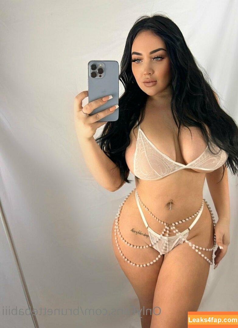 brunettebabiii / brunette._.babii слитое фото фото #0076