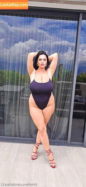 Busty Klara photo #0309