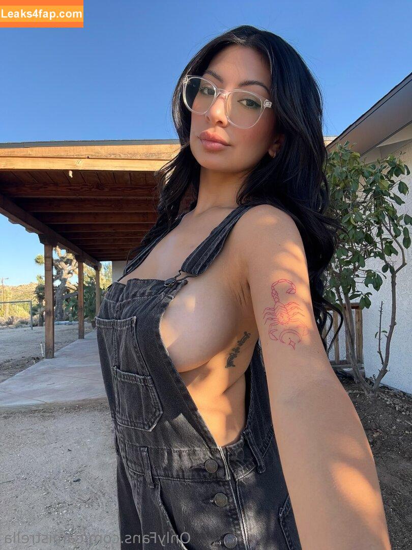 camistrella /  leaked photo photo #0004