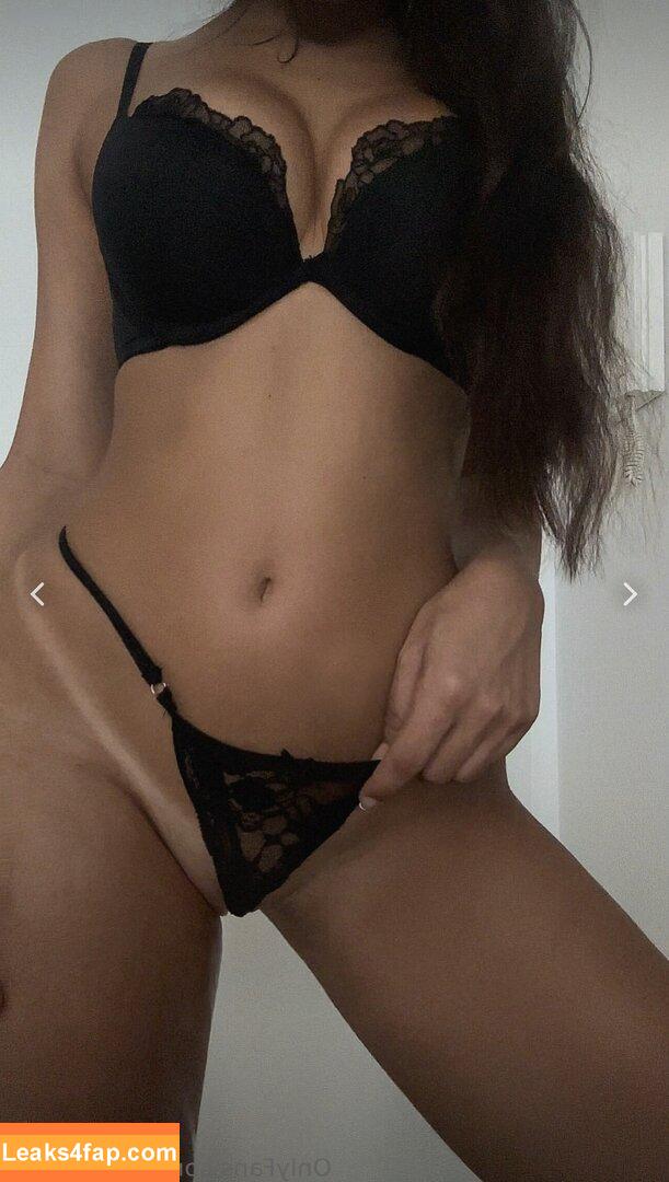 carlotta.bnk / Carlotta BNK / Carlotta Bonke leaked photo photo #0358