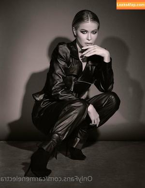 carmenelectra photo #0003
