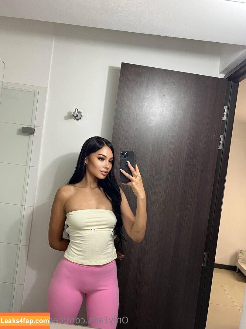 cecilia.suarez /  leaked photo photo #0004
