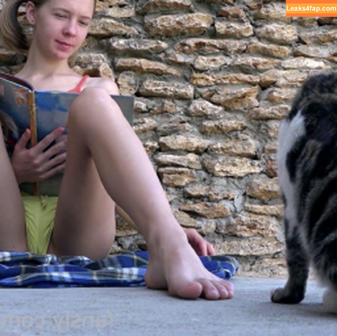 Cinderella Girl / Cinderella Story / cinderelagirl69 / cinderelastory leaked photo photo #0238