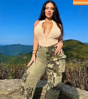 cinthya_larose photo #0042