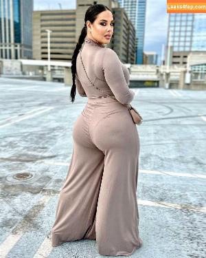 cinthya_larose photo #0045