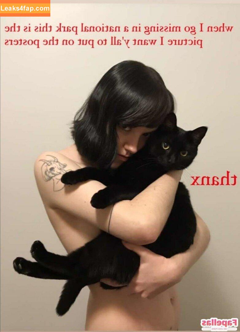 Coinswallow / Sarah Navin leaked photo photo #0011