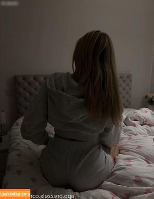 Cosima_csm photo #0008